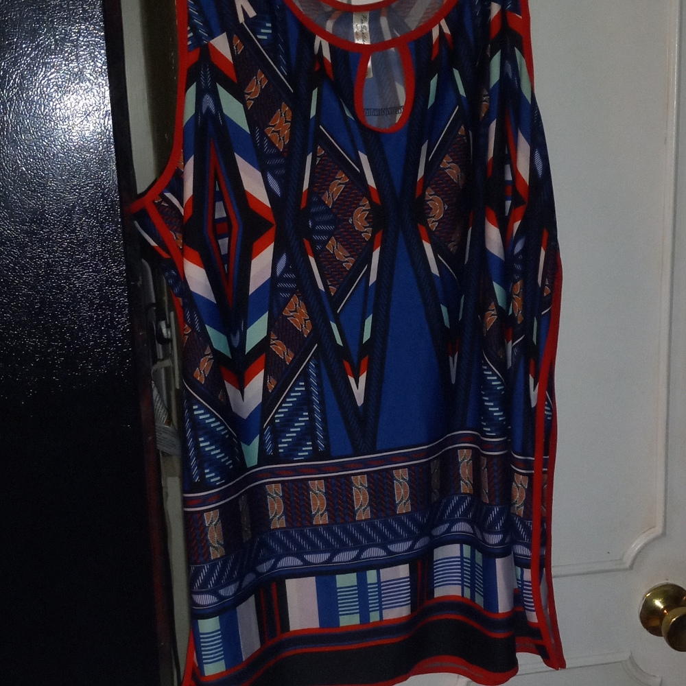 ❤️ 3/$20 Colorful Tank Top - Picture 4 of 4